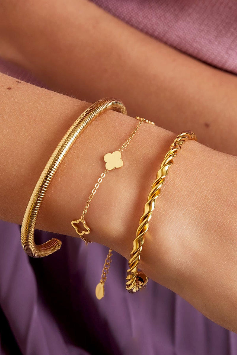 Gold Clover Bracelet