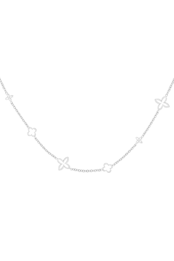 Silver Minimalist Clover Charm Necklace