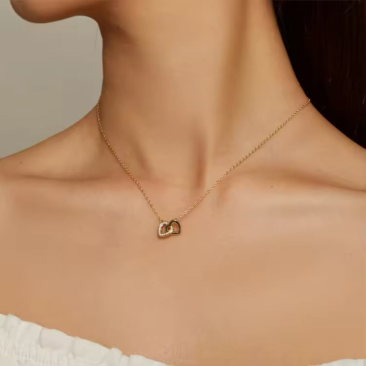 925 Sterling Silver Connected Love Hearts Necklace