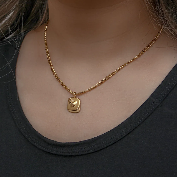 Gold Face Layered Pendant 18k Gold Plated Chain Necklace