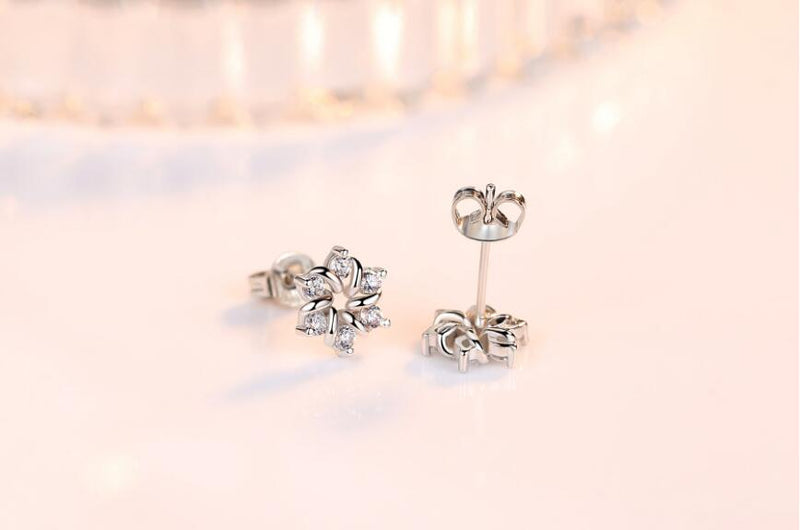 925 Sterling Silver Zircon Flower Earrings